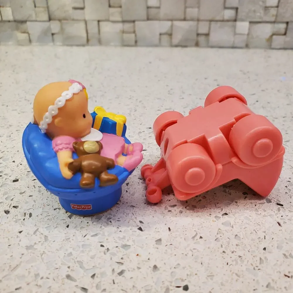 Fisher Price Little People Jewish Hanukkah Baby Girl Teddy Bear Presents RARE
